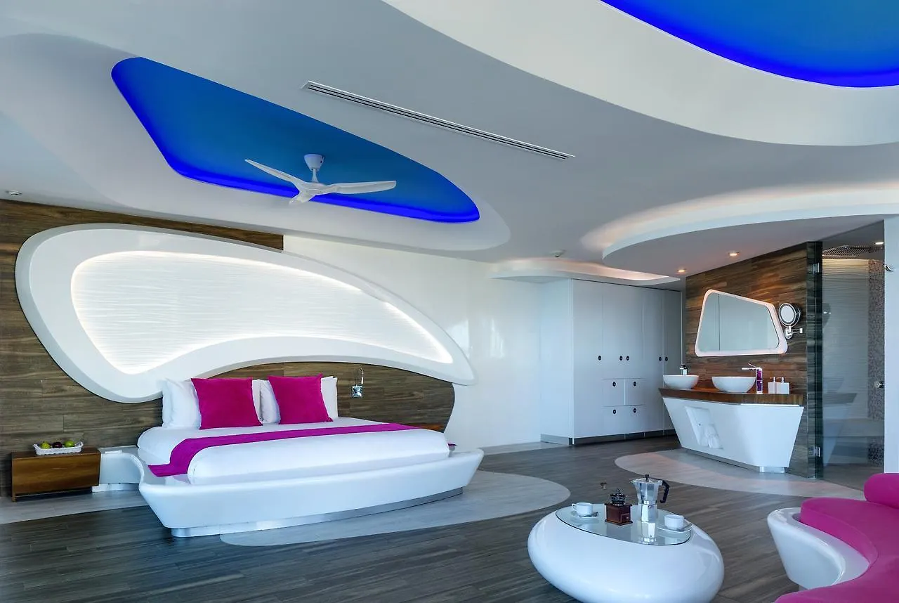 We Uniq Hotel El Carmen Adults Only Плая-дель-Кармен