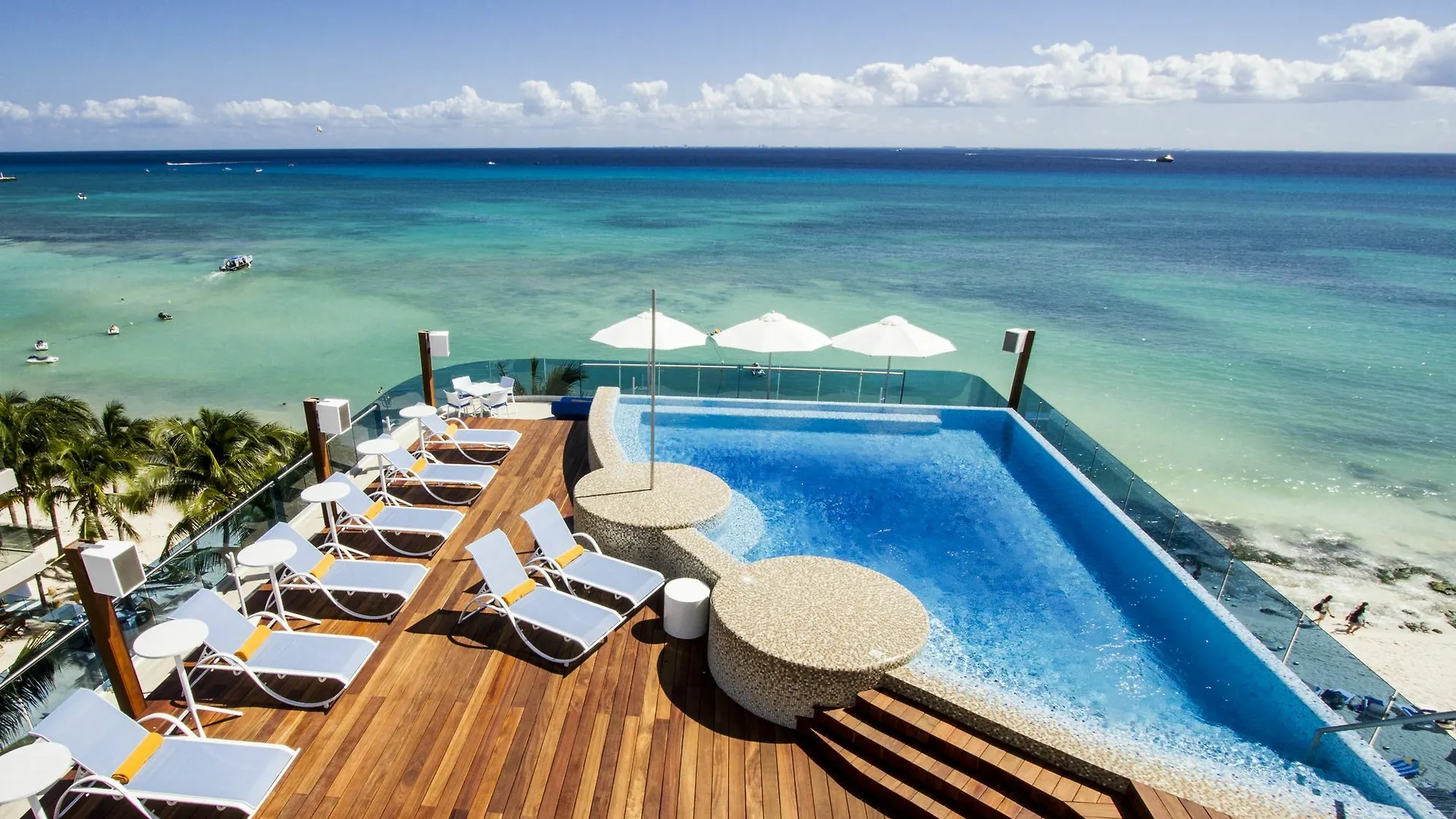 We Uniq Hotel El Carmen Adults Only 5*, Playa del Carmen
