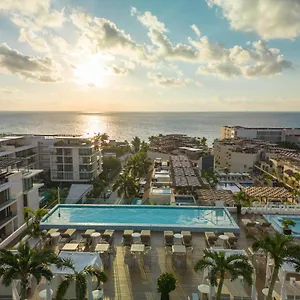 Hotel The Reef 28 & (adults Only)