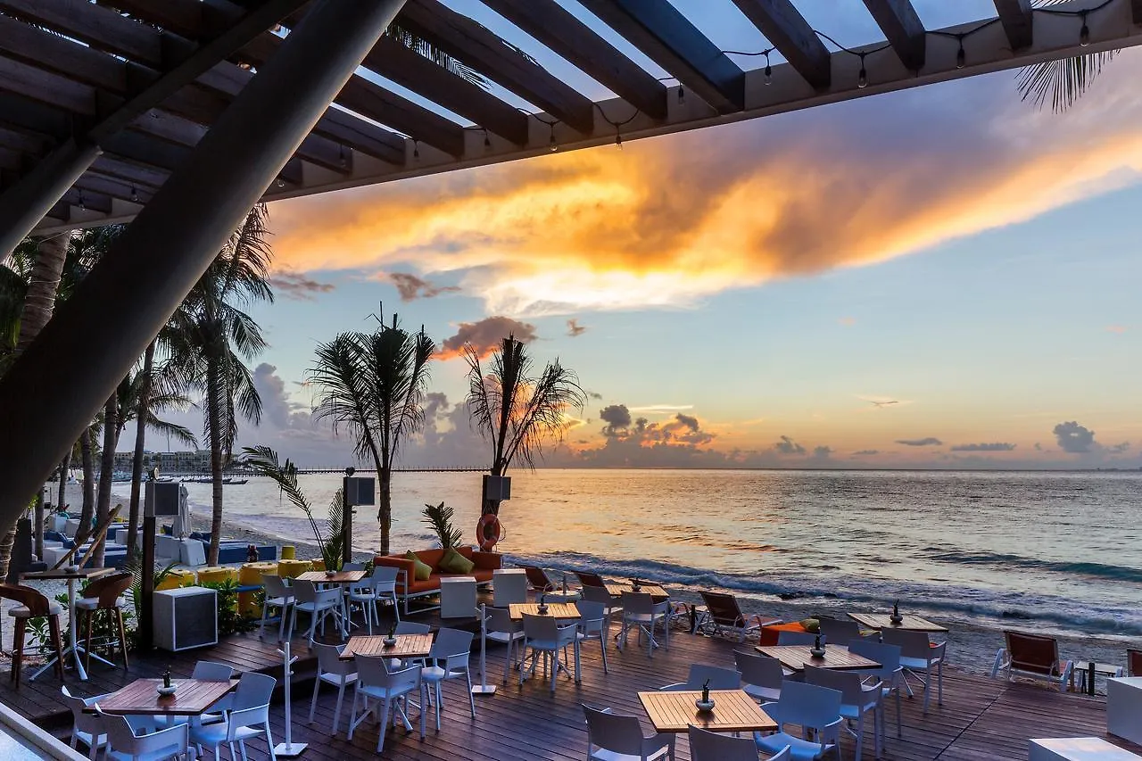 We Uniq Hotel El Carmen Adults Only Playa del Carmen 5*,  Meksika
