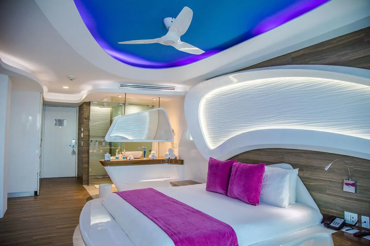 *****  We Uniq Hotel El Carmen Adults Only Playa del Carmen Meksika